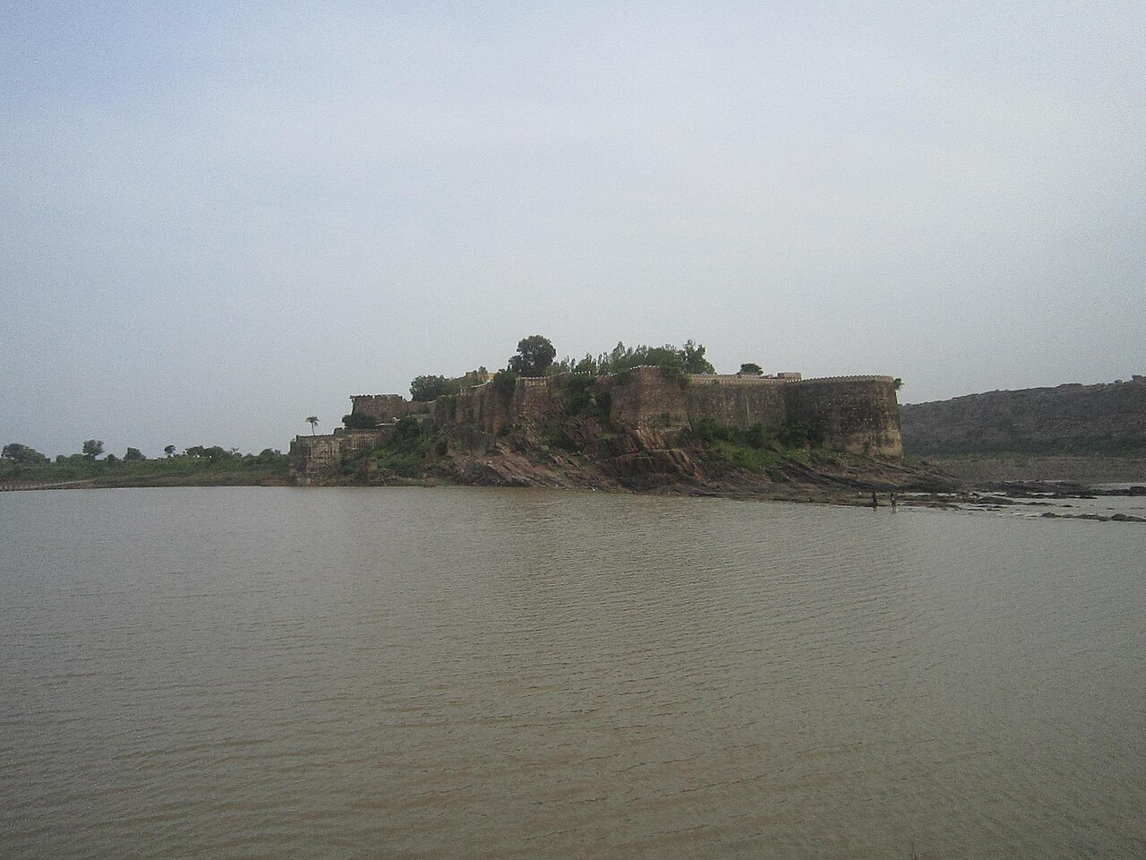 बामोर डामरौन शिव मंदिर, पिछोर