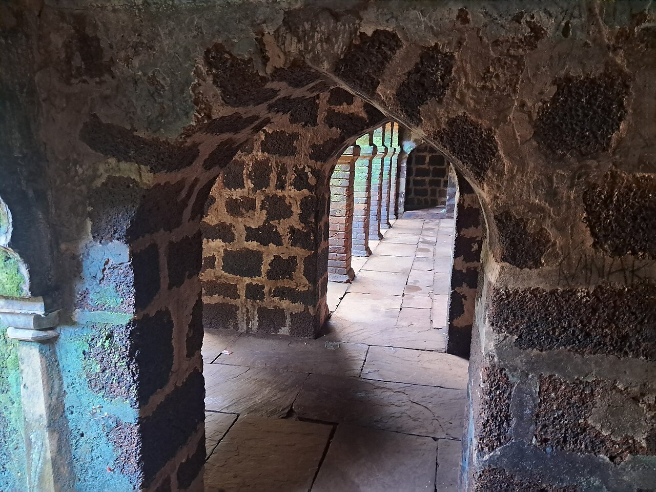 Fatehpuriya Historic Stepwell (Baoli)