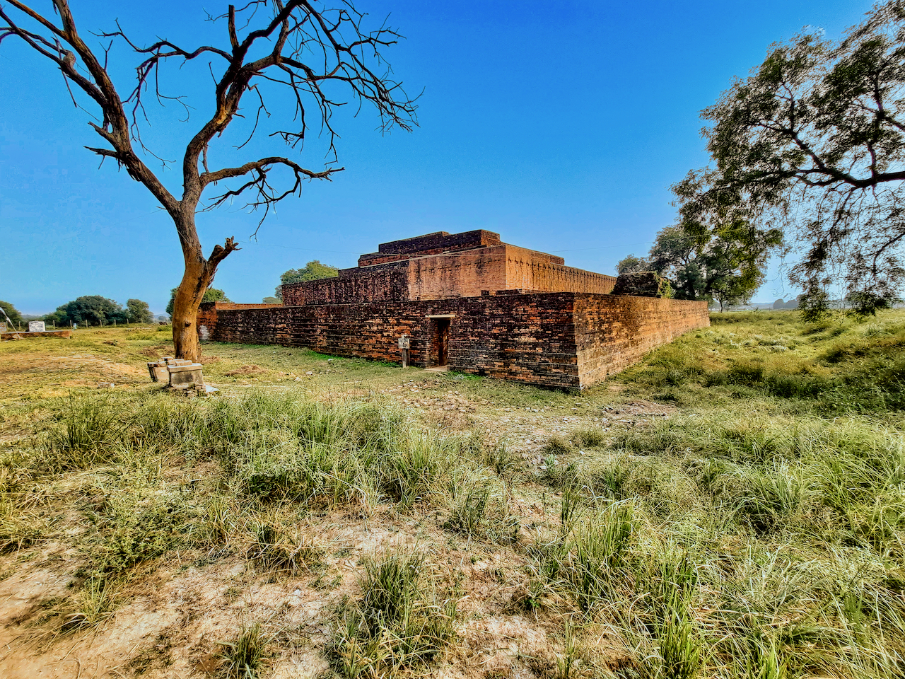 गूलर खोह जलप्रपात (माधव वन क्षेत्र)
