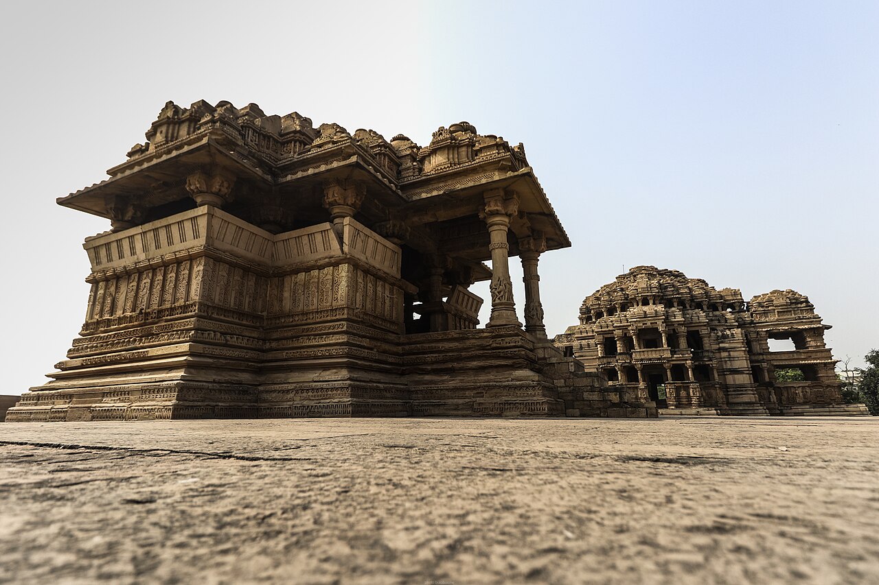 जगन्नाथ मंदिर एवं रथयात्रा चौक, पिछोर