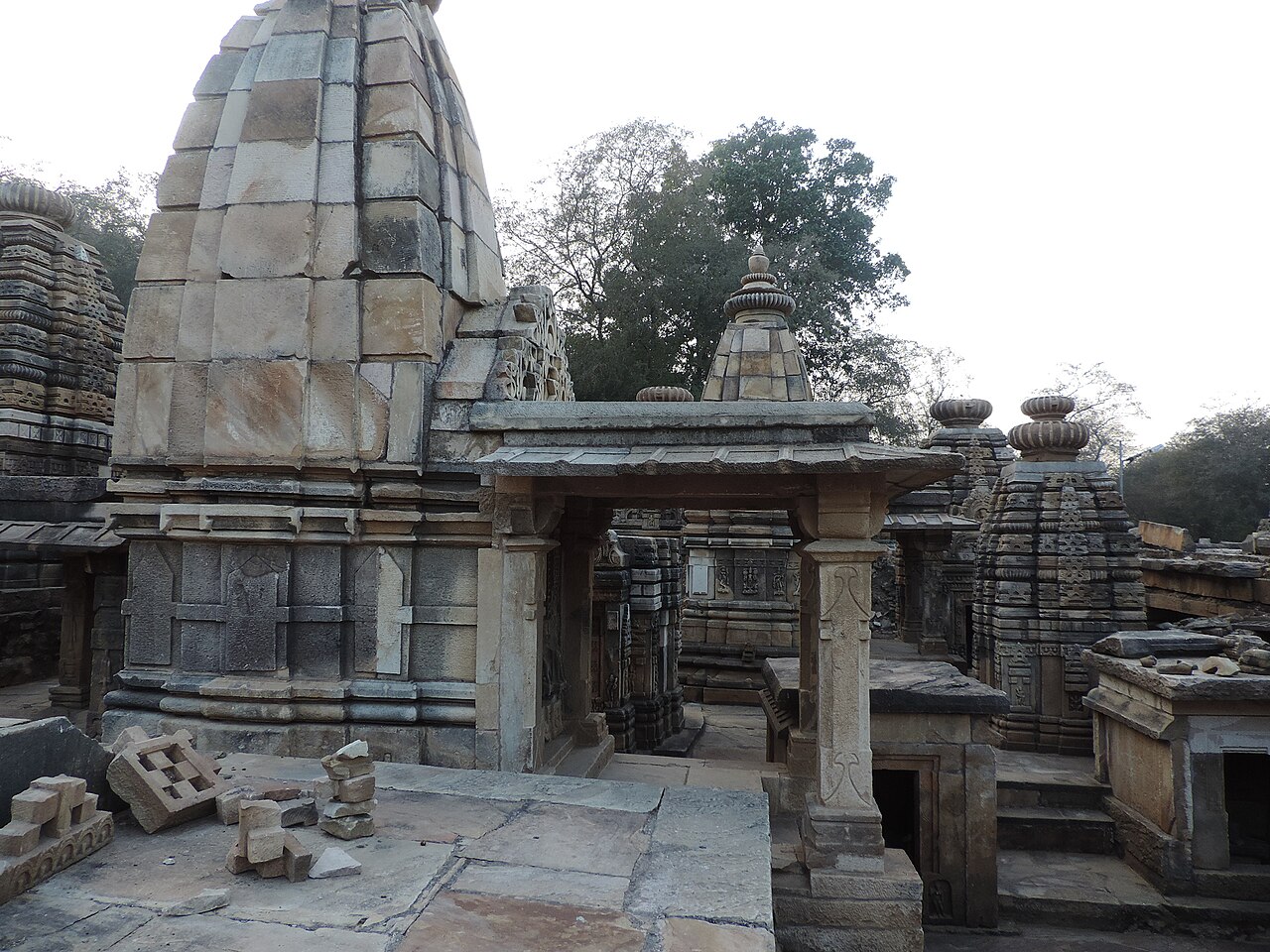 श्री कमला गंज प्राचीन शिवालय (कमला गंज बाजार)