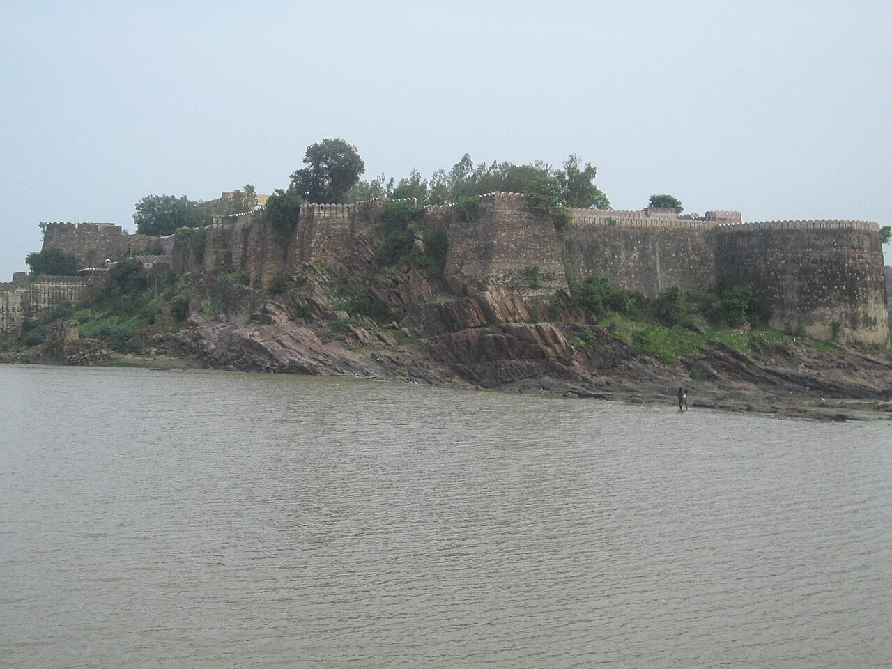 Historic Karera Fort, Mahuwar River