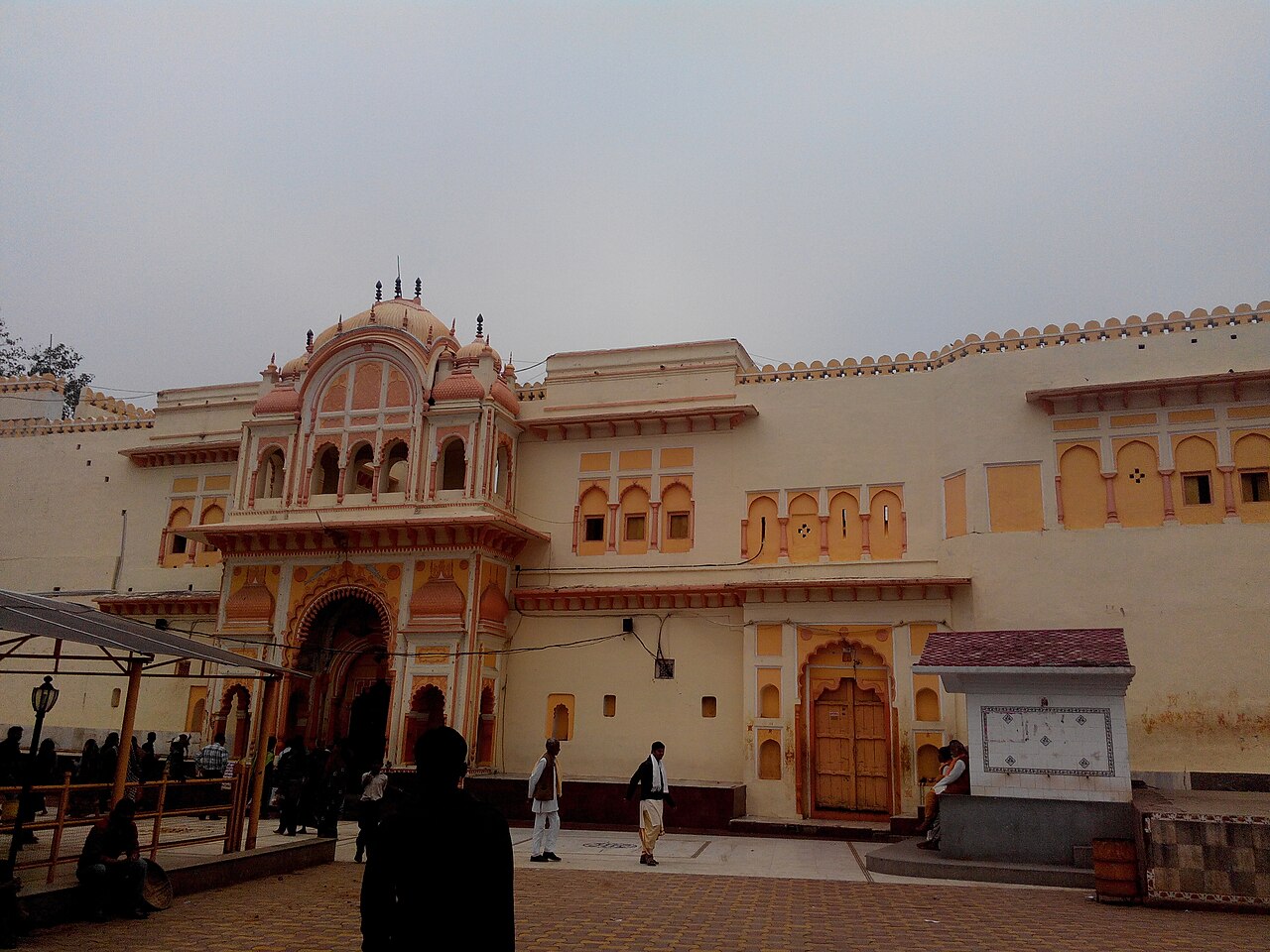 श्री कत्था मिल (रामराय) हनुमान मंदिर, ग्वालियर रोड