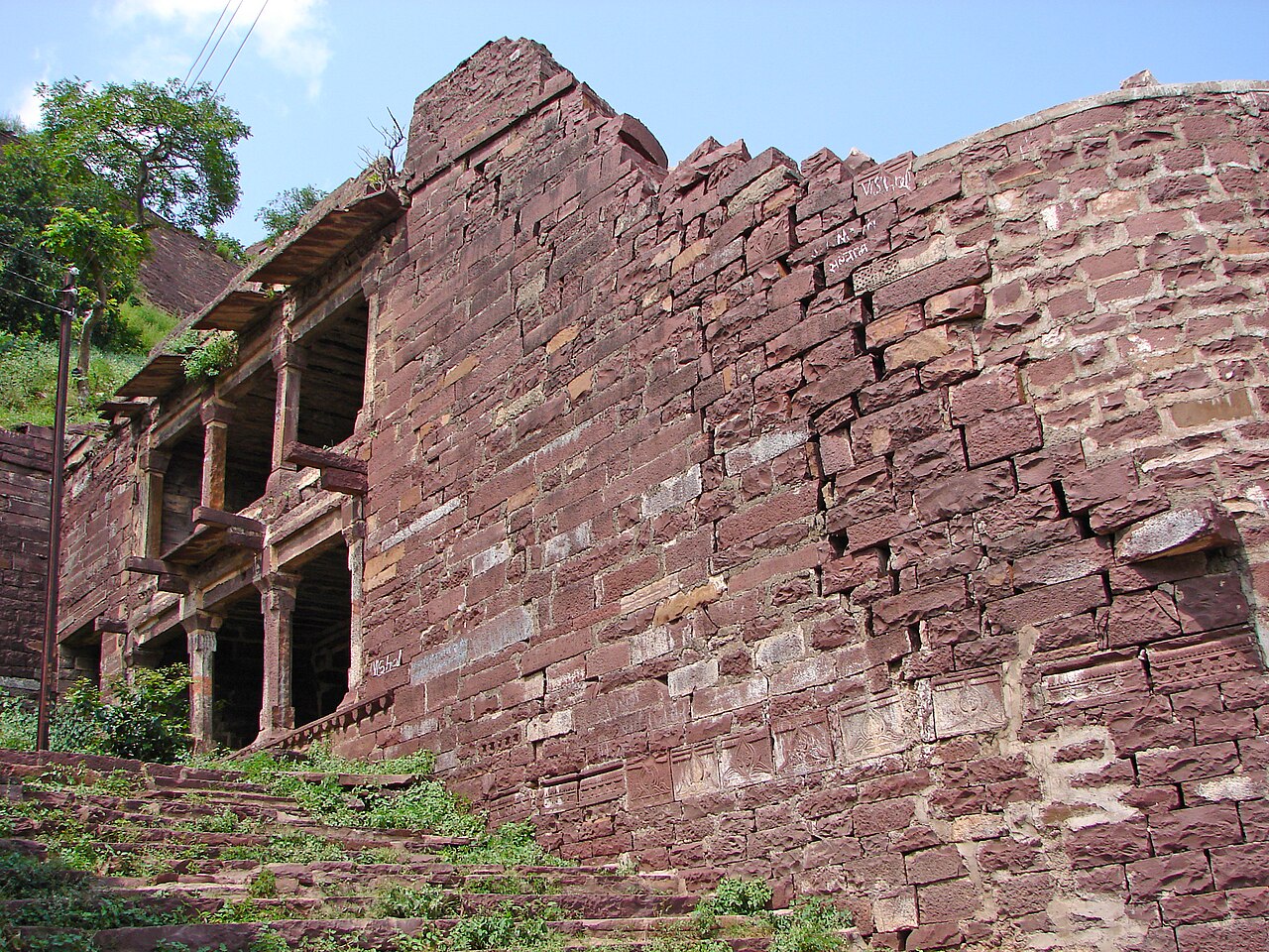 लोहड़ी माता मंदिर, नरवर तलहटी