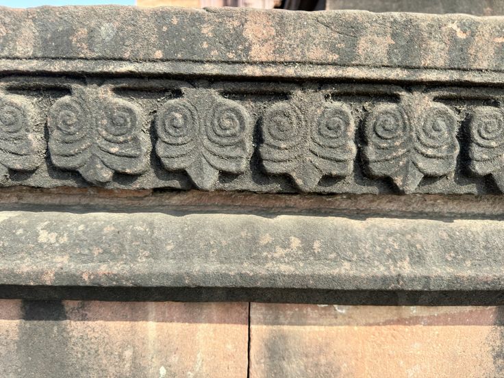 श्री लुधावली हनुमान मंदिर (गौशाला एवं पूर्वी प्रवेश द्वार क्षेत्र)
