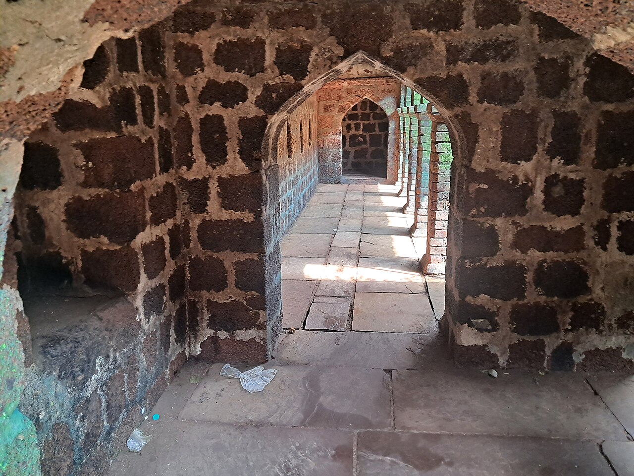 Lukwasa Historic Sarai & Stepwell