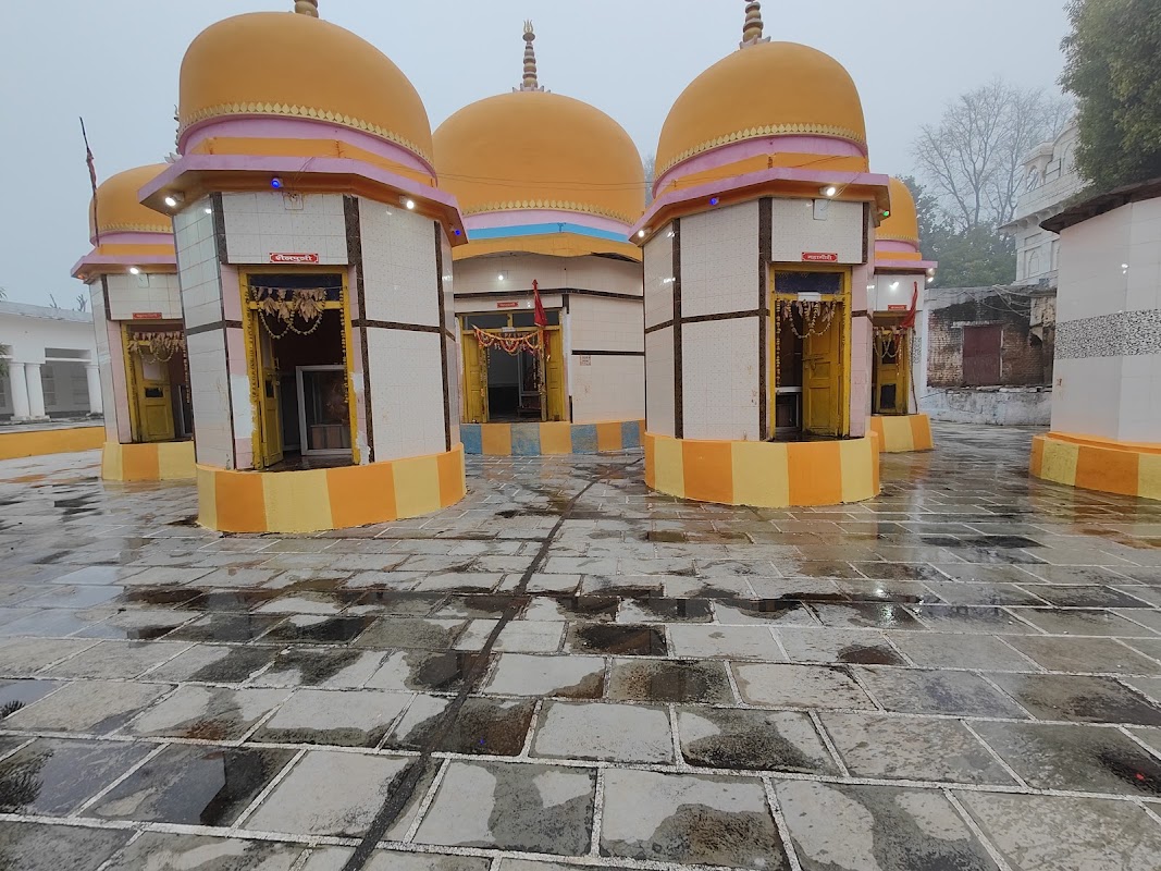 मोहिनेश्वर धाम एवं पावन कुंड, पिछोर अंचल