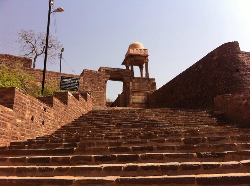 Historic Narwar Fort (ASI Protected Monument #232)
