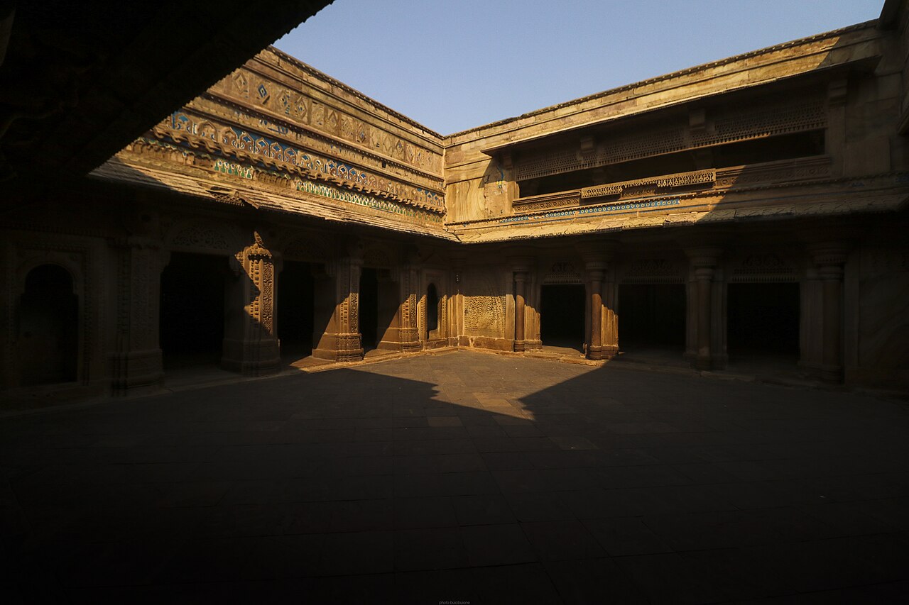 श्री नया बस स्टैंड हनुमान मंदिर (यात्री संकटमोचन धाम)