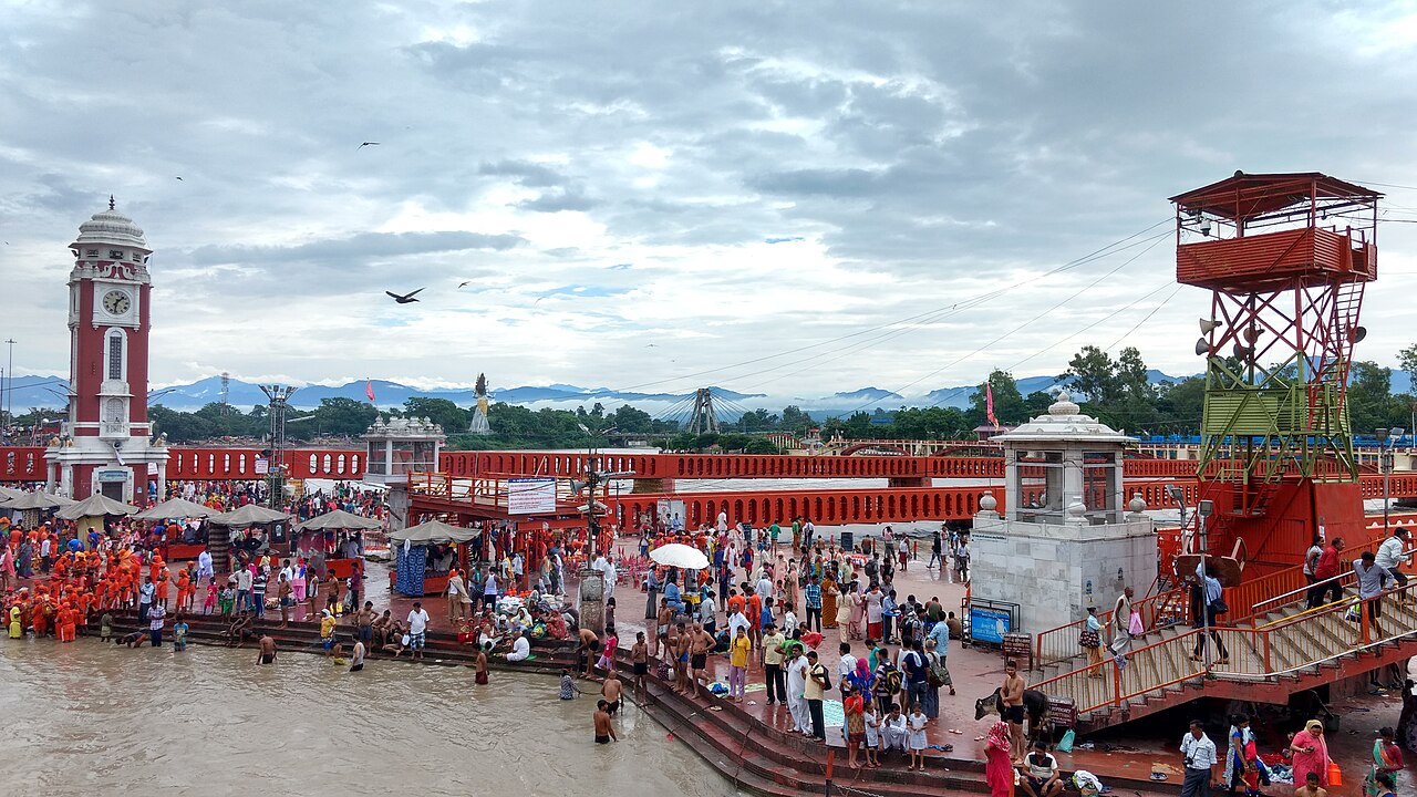 पुराना बस स्टैंड चौराहा एवं ऐतिहासिक यातायात केंद्र