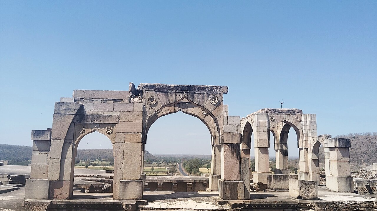साख्या सागर सेलिंग क्लब घाट एवं बोटहाउस (1919)