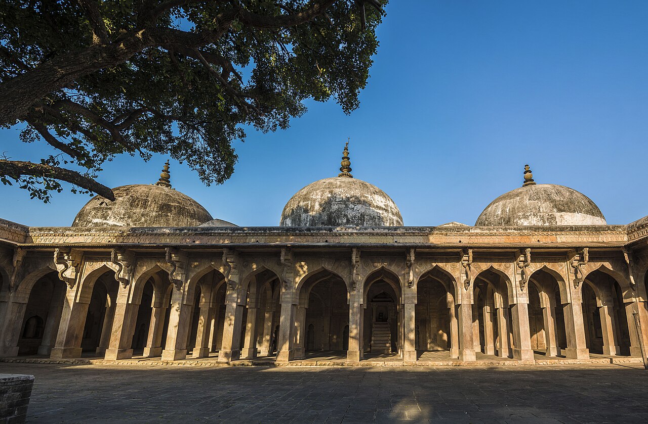 शिवपुरी ज़िला कलेक्टरेट ऐतिहासिक सचिवालय भवन