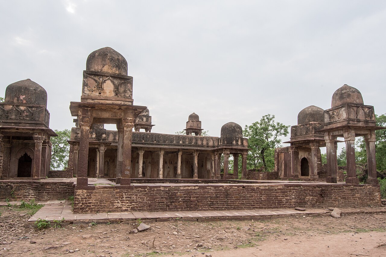 Tharra Hanuman Temple, Narwar Sector