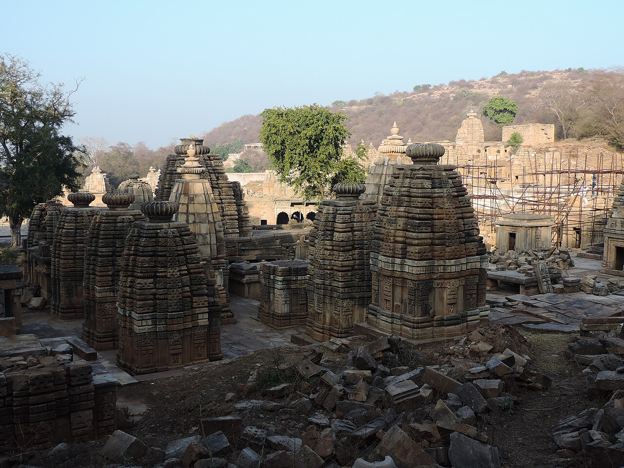 Vankhandeshwar Mahadev Temple (Hilltop Forest Shrine)